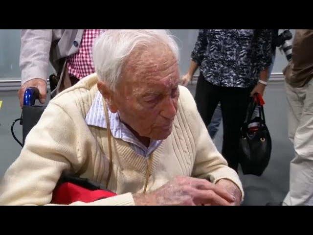 'Ready to die' - Australia's oldest scientist arrives for Swiss assisted suicide