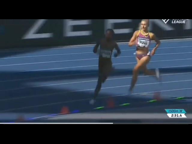 1500m World record Faith Kipyegon breaks her own record.