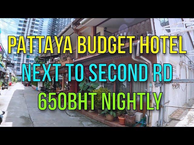 CENTRAL PATTAYA BUDGET HOTEL RIGHT NEXT TO SECOND ROAD REVIEW - The Siam Guesthouse - 650BHT NIGHTLY