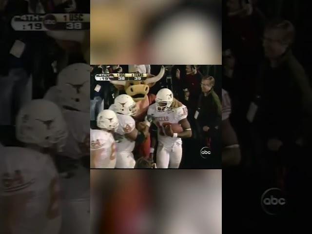 Vince Young on 4th-and-5 to WIN THE ROSE BOWL FOR TEXAS in 2006  #shorts