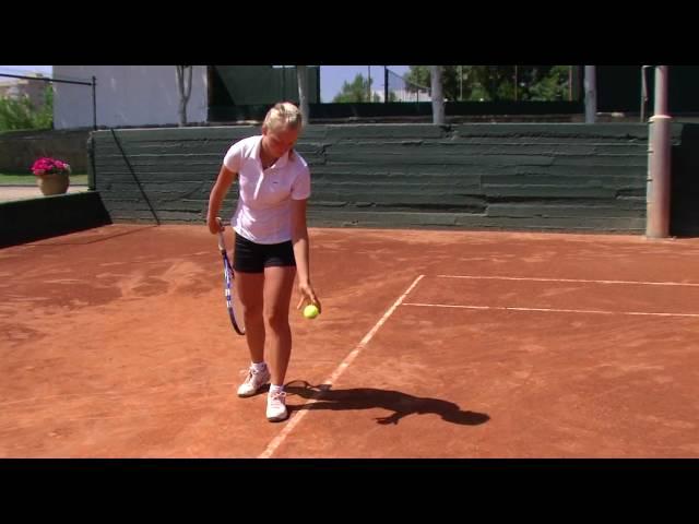 linda dubska, 14 years old tennis player at  Guillermo Vilas tennis academy in  Mallorca