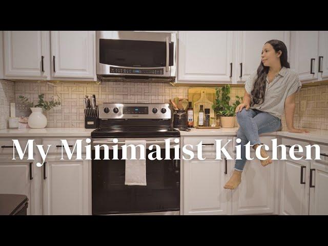 MINIMALIST KITCHEN TOUR |. realistic essential In my kitchen