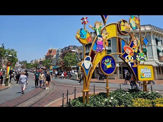  LIVE: Sunday Afternoon Disney Fun Disneyland Livestream 4/21