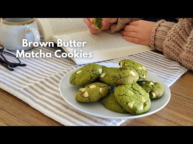 Easy Brown Butter Matcha cookies with white chocolate chips