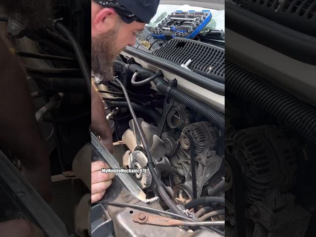 That fan clutch nut thought it had rights… not on my watch  #MechanicLife #MobileMechanic