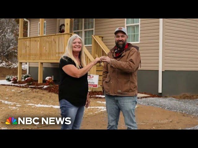 After devastation of Hurricane Helene, some residents go home for the holidays