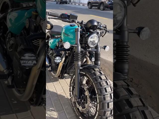 Dragster Triumph Bobber by thornton hundred motorcycles #triumph #bobber #modified