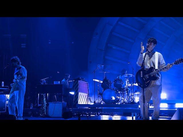 Vampire Weekend - Pravda (Live @ O2 Apollo, Manchester)