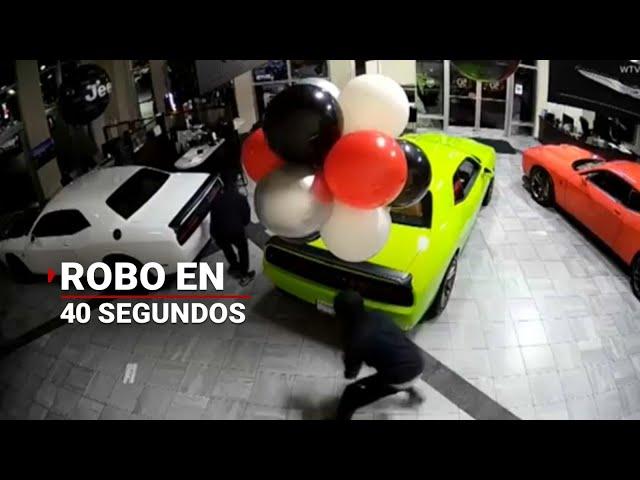 Roban varios autos deportivos en tan solo 40 segundos