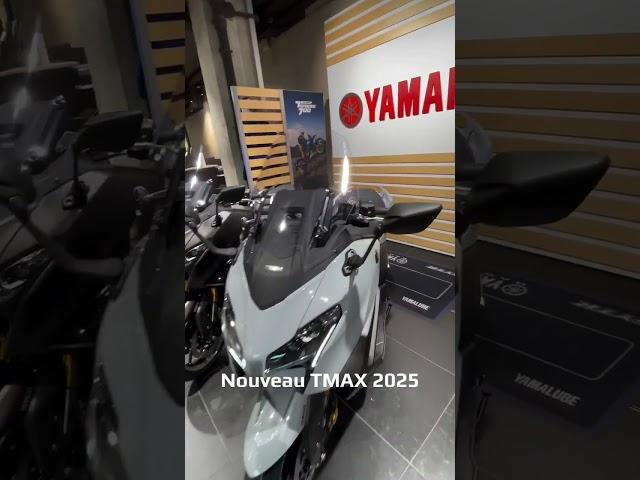 New releases in new colors: Ceramic Grey 🩶 Dark Magma  #tmax #tmax560 #yamaha #techmax