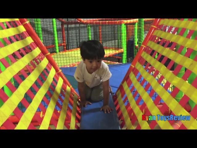 Indoor Playground for kids with Giant inflatable Slides