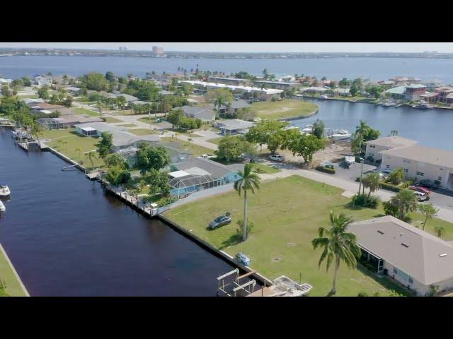 Cape Coral Florida Waterfront Expert ! Joe Kendall Broker Keller Williams