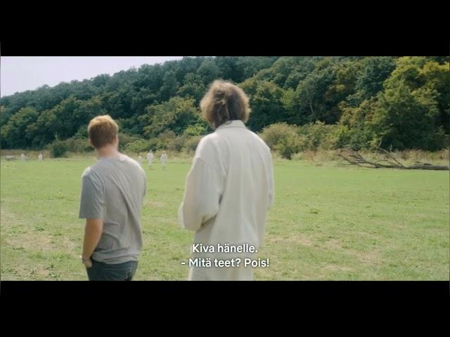 Midsommar (2019) - "Mark pisses on the tree"-Scene (FINSUB)