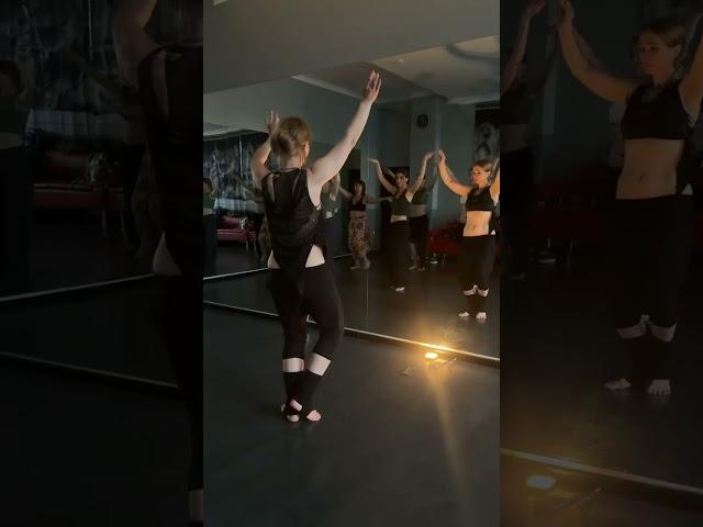 Трайбл в Москве с Агапией Савицкой / fusion belly dance