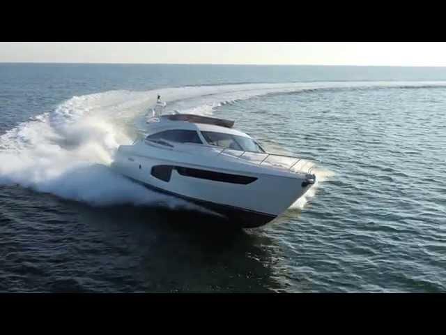 Ferretti Yachts 650