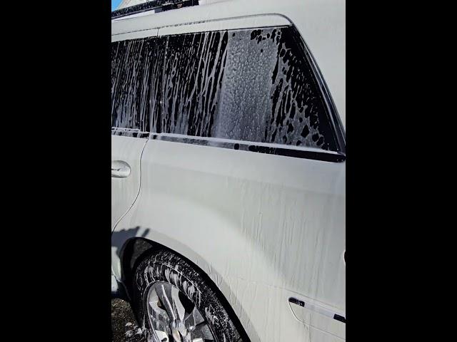 Spray Off Your Car the Right Way: Detailed Setup for a Professional Clean!"