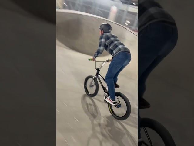 The more simple tricks on a Bmx #bmx #ridebmx #rideordie