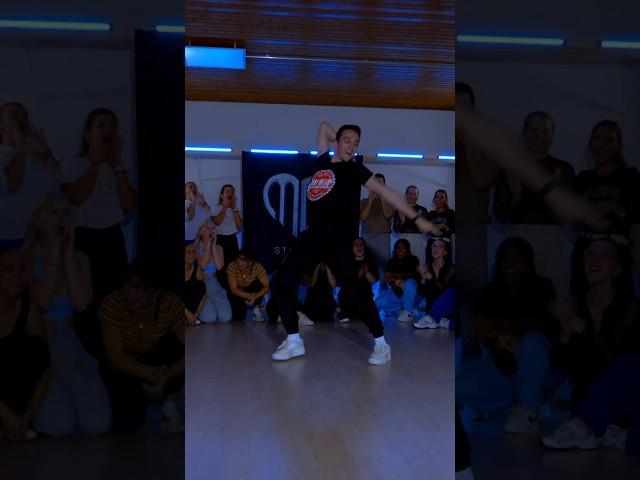 WAACKING PERFORMANCE LIKE ‍ | Marcel Nevolani / Novabeatz Choreography | #mdstudios