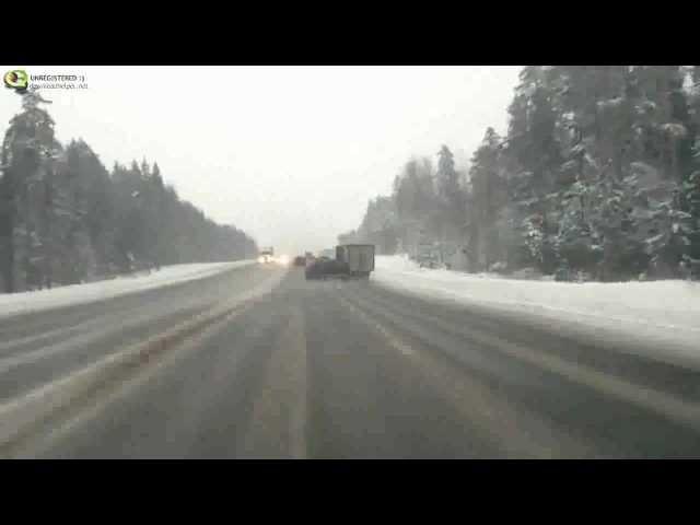 nissan navara head crash with lorry Russia 24 -02-2012