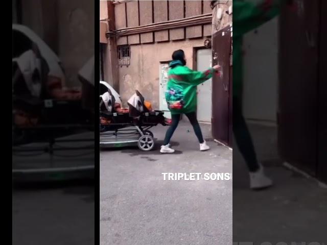 Многомама и тройняшки