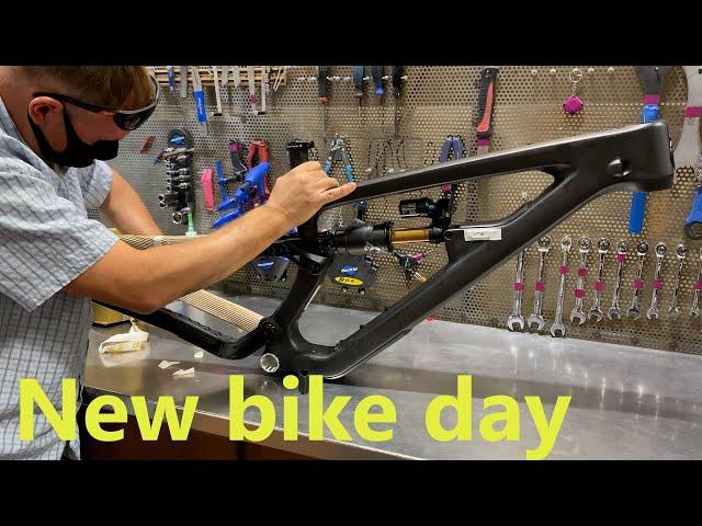  E4.5 Salsa Procurement Problem: Local Bike Shop Brings on the Cassidy
