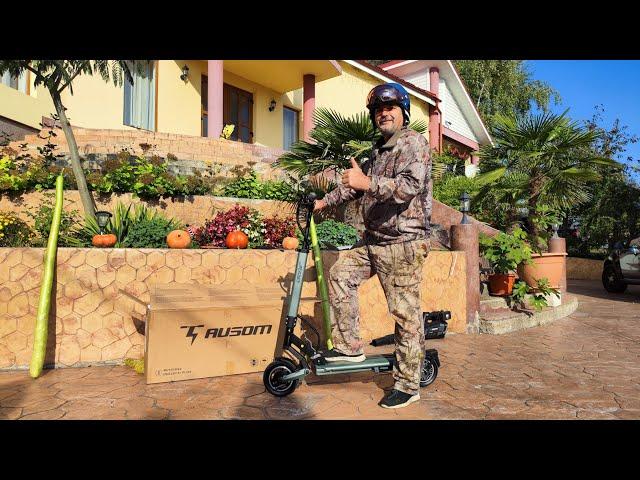 Cu trotineta Ausom GX1 E-scooter la plimbare