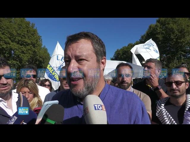 Lega, parte la mobilitazione contro la richiesta di condanna per Salvini: «Ha difeso i confini»