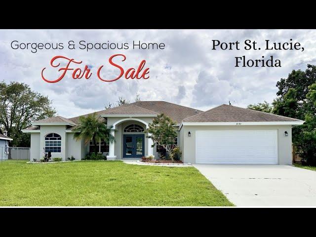 $449,900 | Gorgeous & Spacious Home | Port St. Lucie, Florida | 4 Bedrooms | (UNDER CONTRACT)