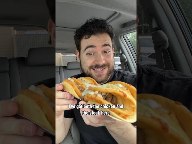 Reviewing Taco Bell’s new Cheesy Street Chalupas #food #eating #tacobell