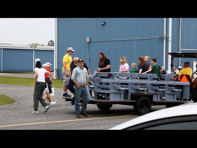 Live Oak Airport Team - Tractor & Trailer People Transporter