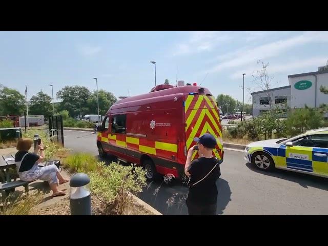 *VERY RARE* Hereford & Worcester Fire Rescue Incident Command Unit responding from open day.