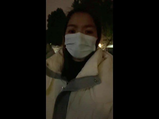 从12点等到7点，漫长的7个小时，梅子几兄妹接到医生说阿乐手术成功的时候，眼泪真的忍不住了，是我们想要的结果，感谢#梅子加油 #三农 #农村生活 #农村日常