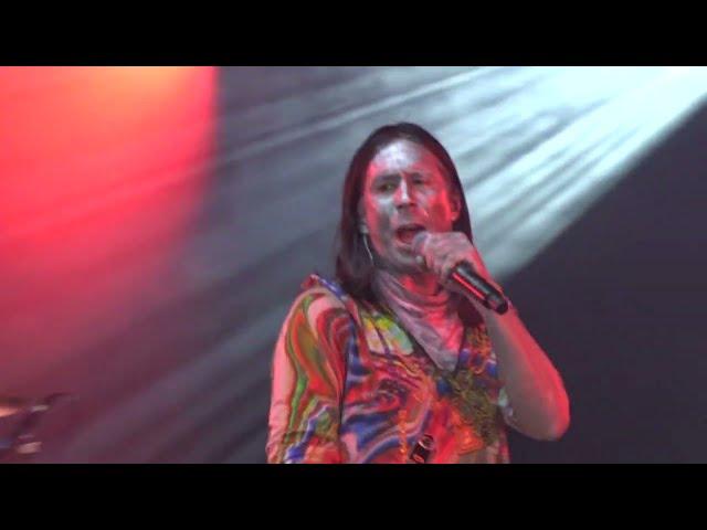 Naïve New Beaters - Montecristo (Live) Paris, Solidays 2024