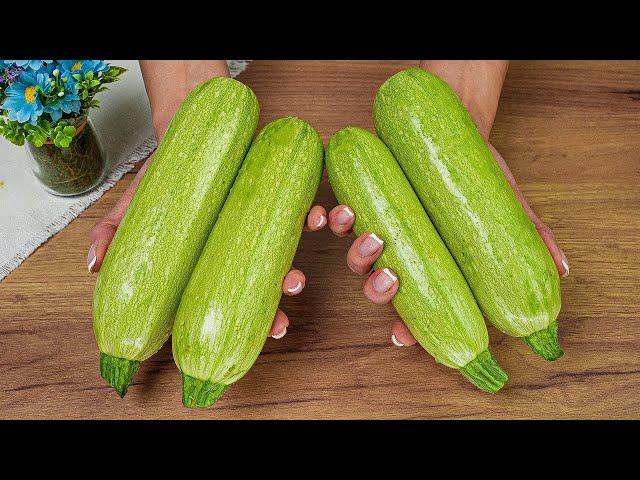 A friend from Spain taught me how to cook zucchini so deliciously! Very tasty! ASMR