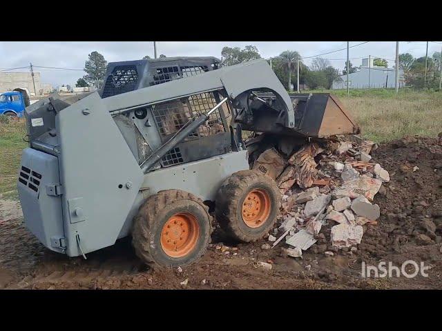 accidente con la minicagadora