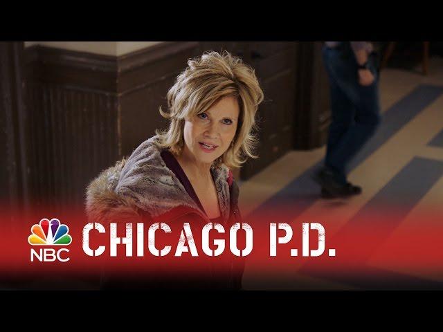 Chicago PD - Who's Her Daddy? (Episode Highlight)