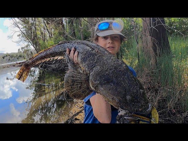 SAND FLAT FISHING FOR HUGE FLATHEAD