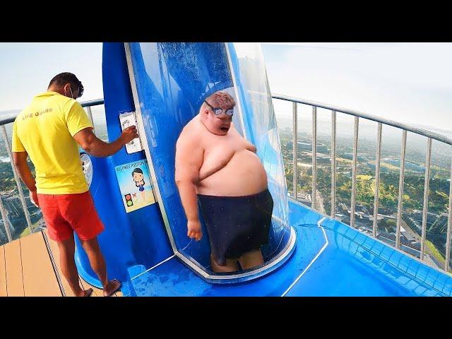 20 Most Ridiculous Moments at Amusement Parks Caught on Camera