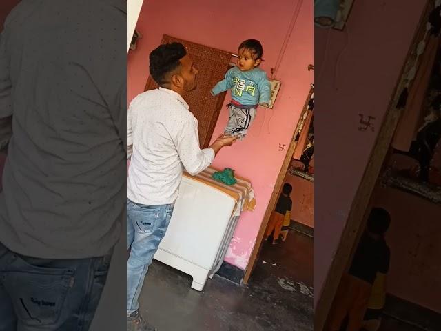 Rudransh jab 4 month ka tha tab mene use pahli bar khada kiya tha