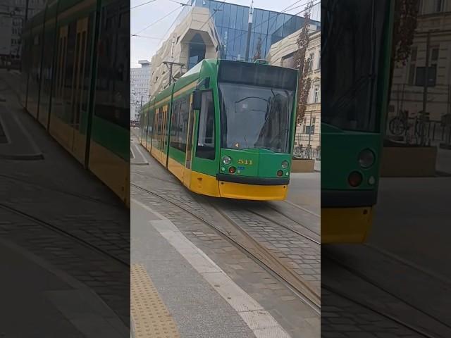 Cofanie Siemens Combino #shorts #tram #tramvaj #tramwaj #tramwaje @transport_CzePoz