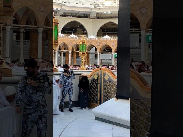 Lucky Child MASHA ALLAH ️ | MASJID AL HARAM  #madina #makkah #haram #mecca #peace #allahuakbar