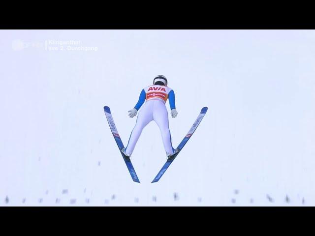 Halvor Egner Granerud holt sich in Klingenthal seinen vierten Weltcup Sieg in Folge [beide Sprünge]