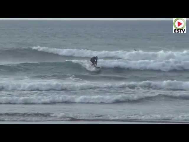 SOPELA | ‍️ Surfistas en la playa La Salvaje - BILBAO SURF TV