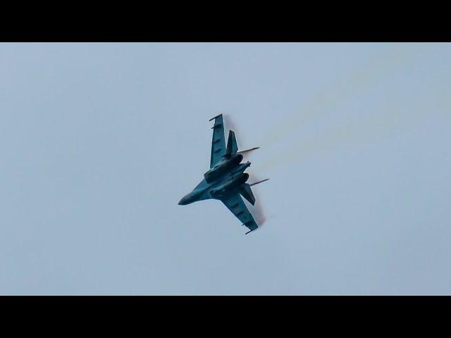 GreatFlyer. Fighter Jet Sukhoi SU-35S Action Display. Loud Sound / СУ-35С в действии. Громкий звук