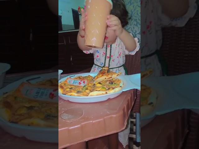 Hadia Mudassar vlog pizza #cute #baby