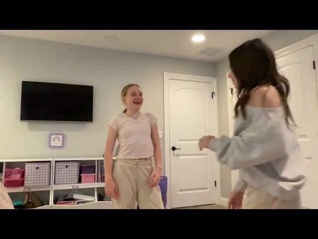 Playing Survive A Week In The Woods on Roblox with Kayla and Brynn