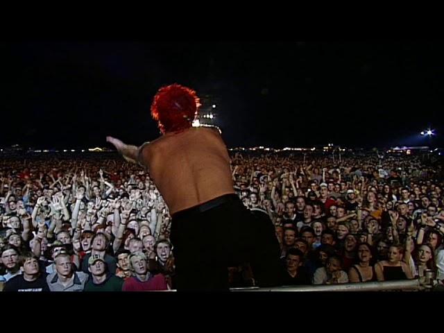 Stone Temple Pilots - Trippin' on a Hole in a Paper Heart  (Bizarre Festival 2001) HD