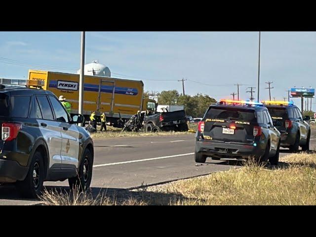 Driver of pickup truck dies after rear-ending box truck on Southwest Side, SAPD says