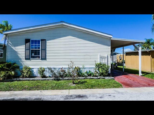 Mobile Home in Largo, FL - Huge 4 Bedroom 2007 Model - All Age Mobile Home Park