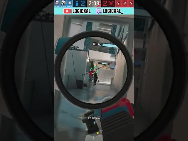 RE-dumbass #shorts #twitch #streamer #r6 #siege